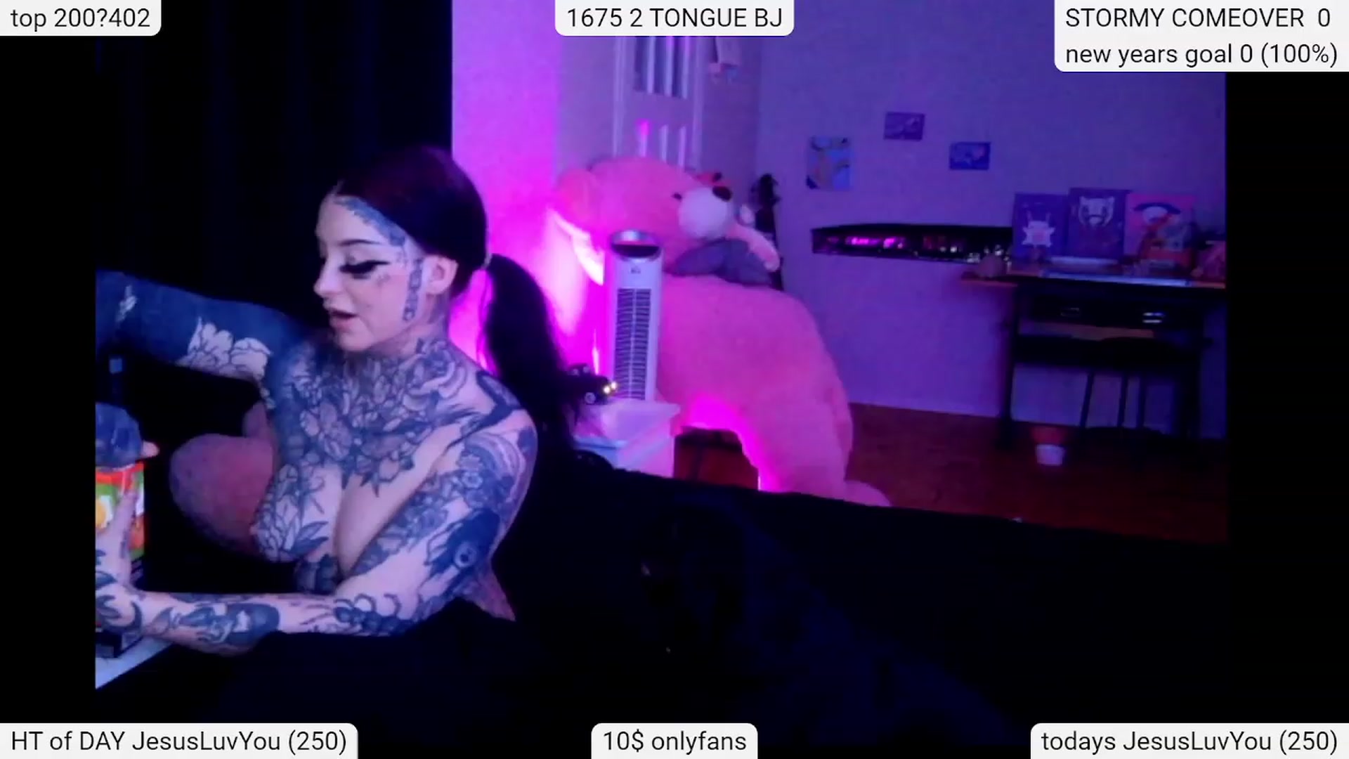Gallery image thumbnail from Tattoobambi's myfreecams stream on, 01/11/2024, 04:44 image 4 of 20