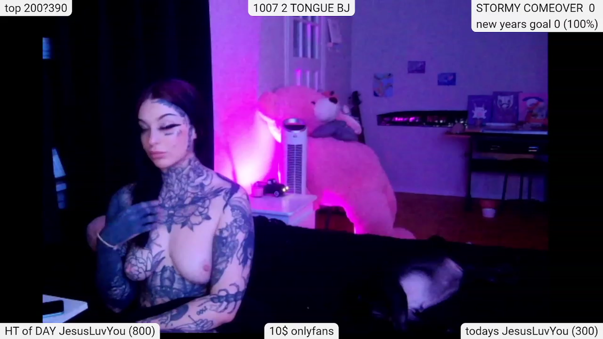 Gallery image thumbnail from Tattoobambi's myfreecams stream on, 01/11/2024, 04:44 image 19 of 20