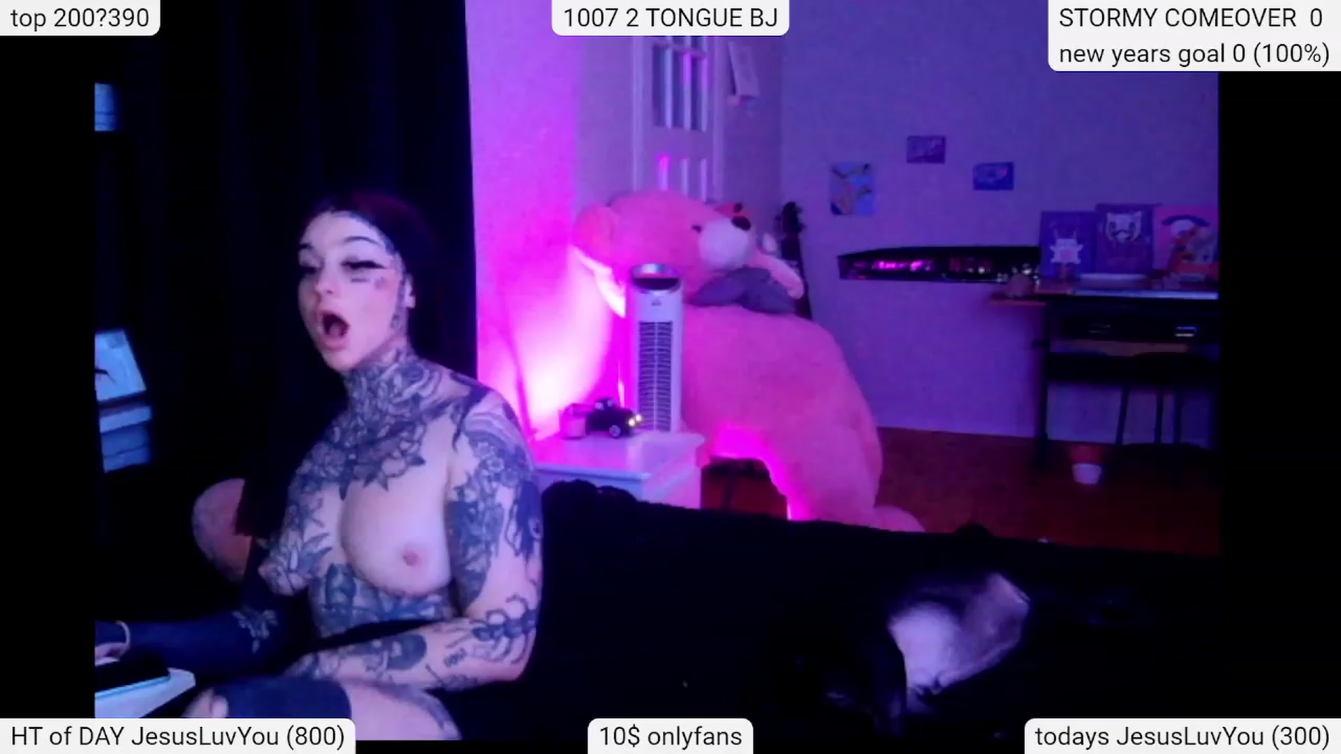 Gallery image thumbnail from Tattoobambi's myfreecams stream on, 01/11/2024, 04:44 image 18 of 20