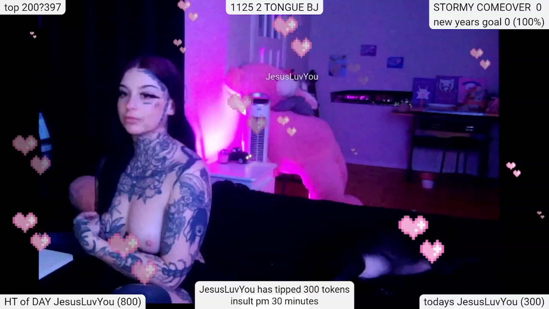 Gallery image thumbnail from Tattoobambi's myfreecams stream on, 01/11/2024, 04:44 image 11 of 20