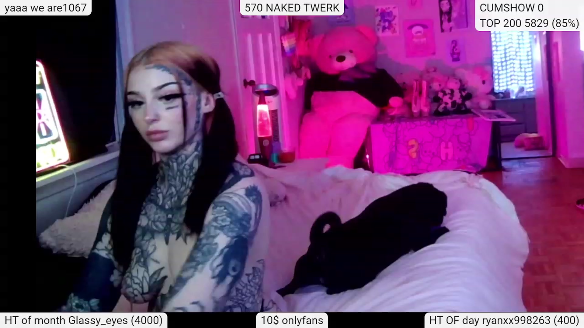 Gallery image thumbnail from Tattoobambi's myfreecams stream on, 02/16/2024, 02:51 image 11 of 20