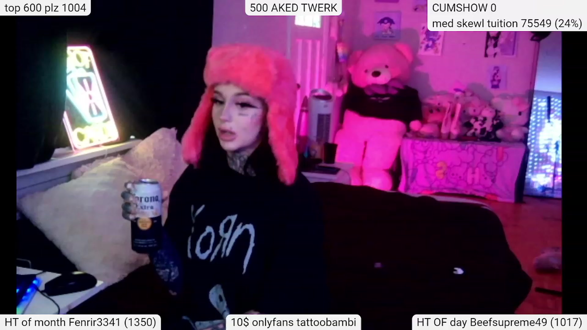 Gallery image thumbnail from Tattoobambi's myfreecams stream on, 03/02/2024, 21:17 image 4 of 20