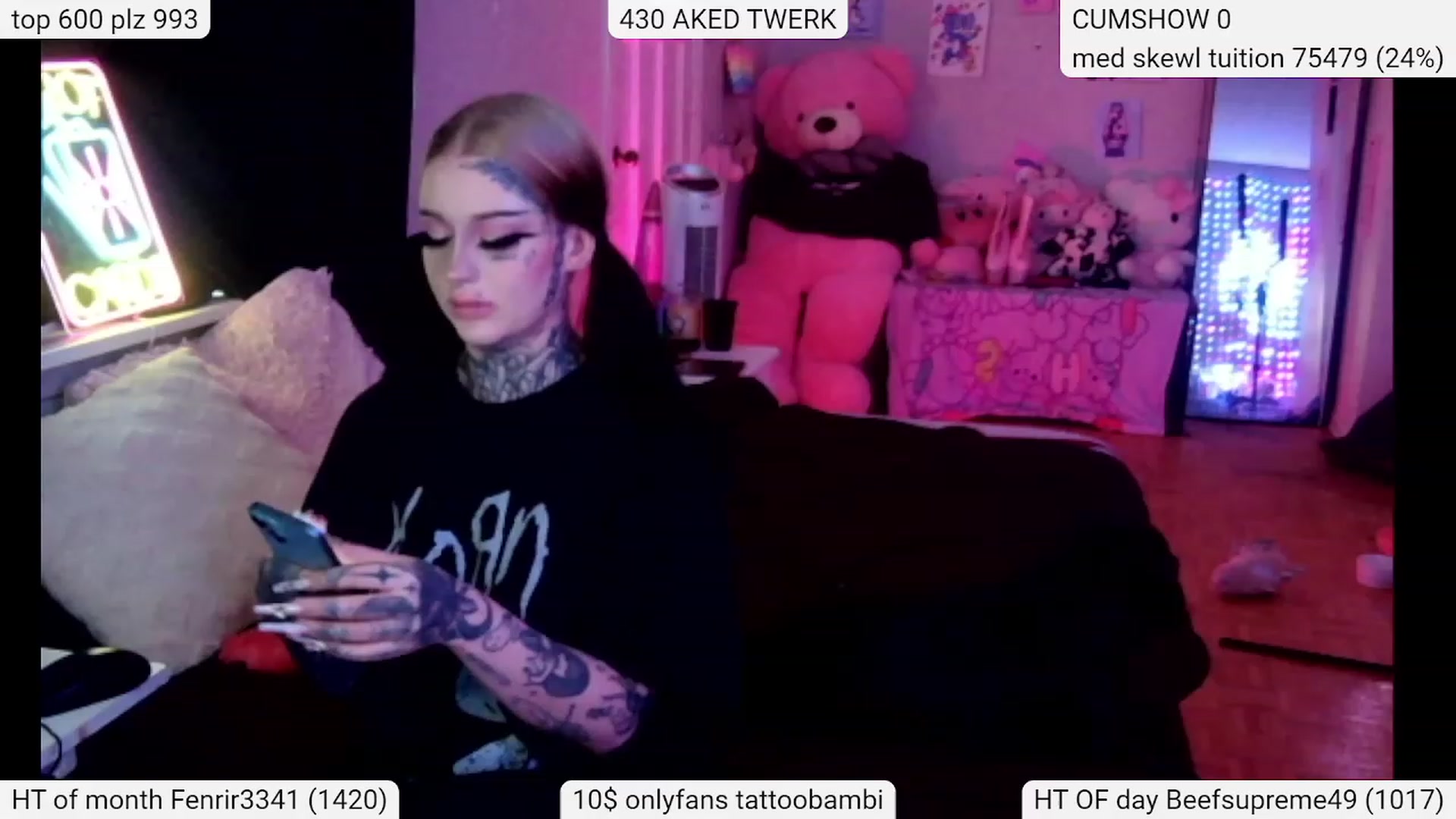 Gallery image thumbnail from Tattoobambi's myfreecams stream on, 03/02/2024, 21:17 image 10 of 20