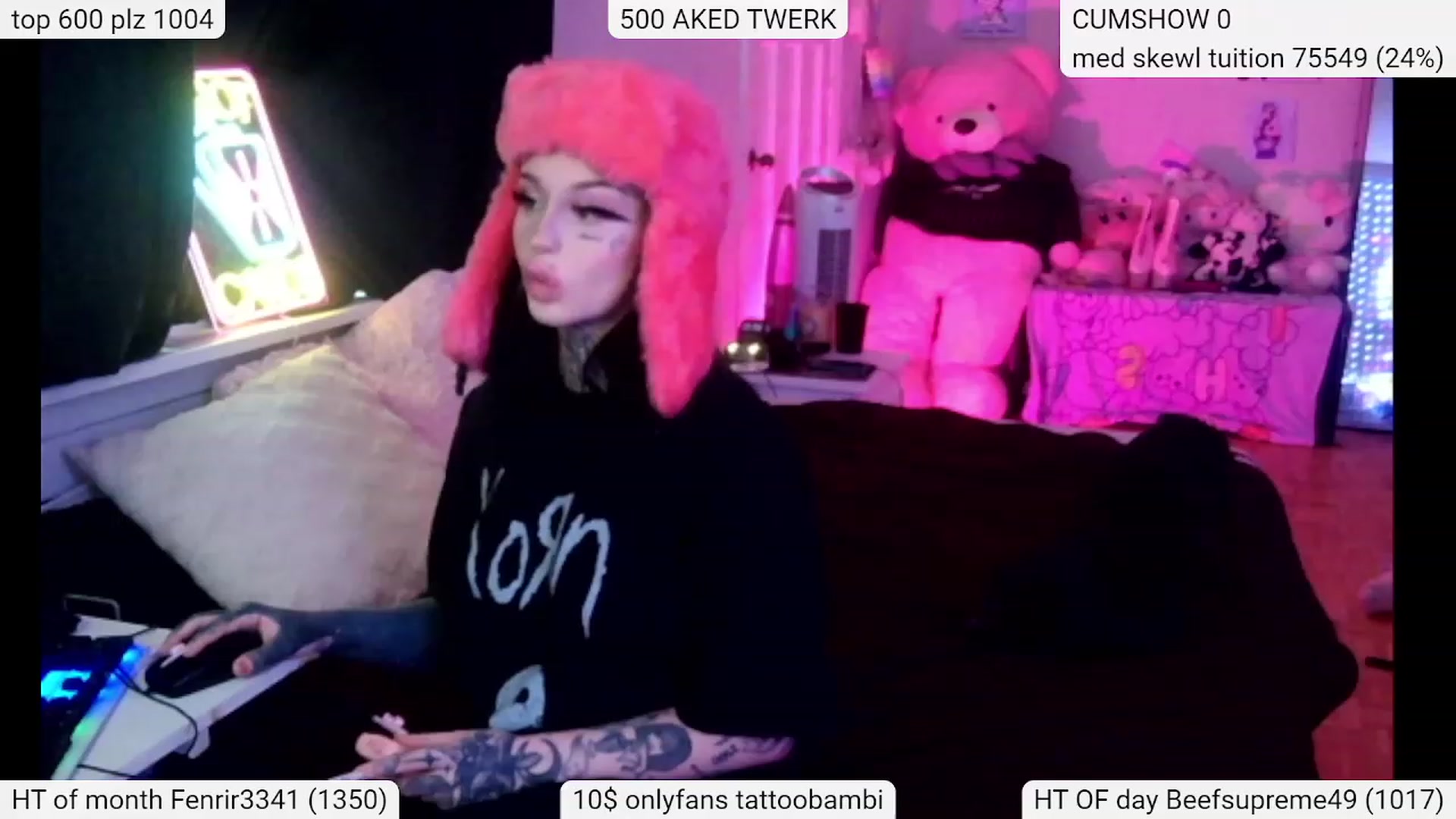 Gallery image thumbnail from Tattoobambi's myfreecams stream on, 03/02/2024, 21:17 image 6 of 20