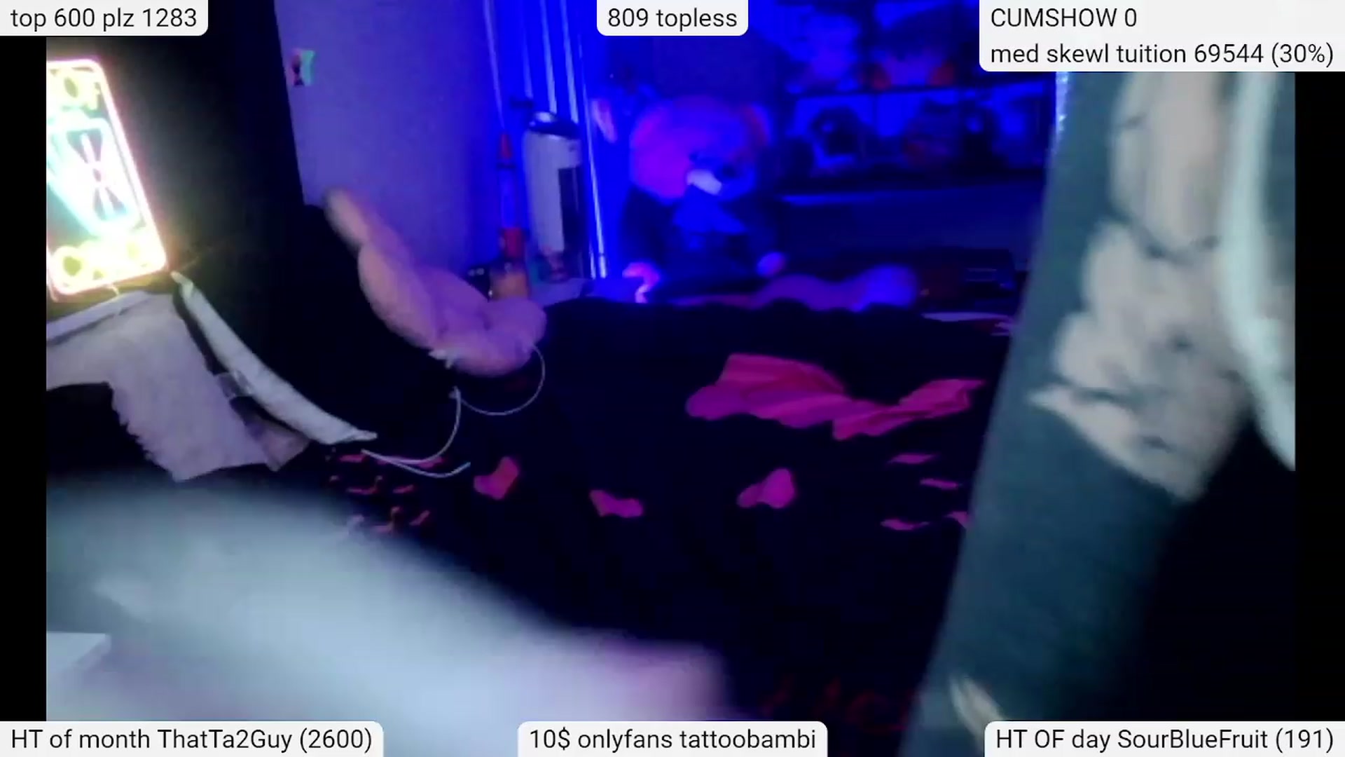 Gallery image thumbnail from Tattoobambi's myfreecams stream on, 03/09/2024, 24:55 image 17 of 20