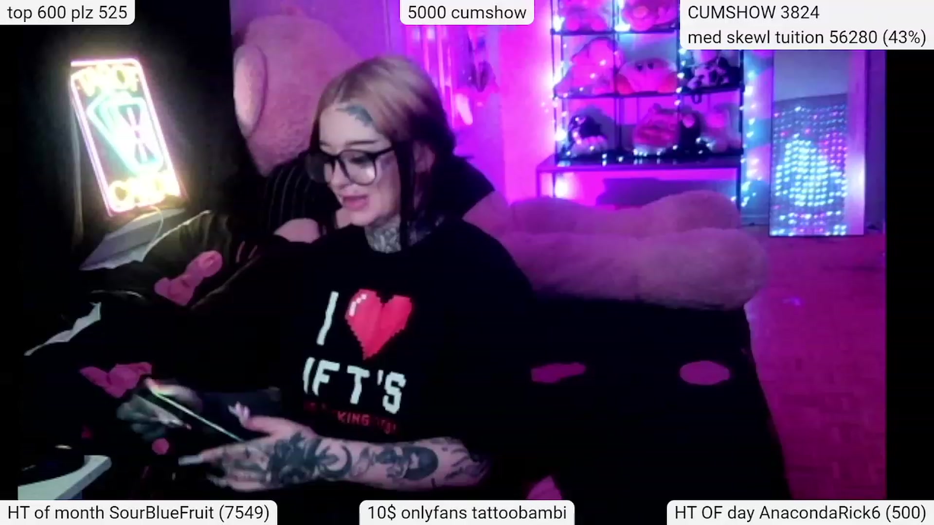 Gallery image thumbnail from Tattoobambi's myfreecams stream on, 03/12/2024, 06:08 image 2 of 20