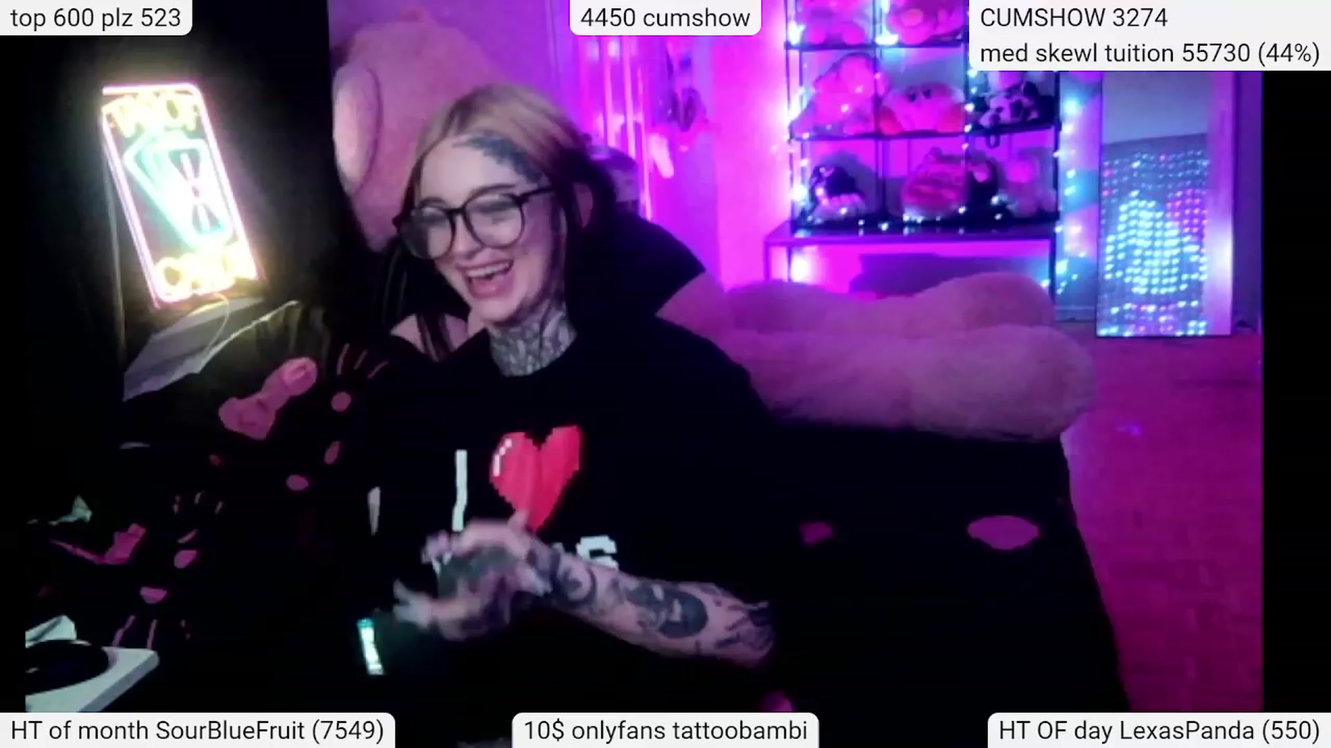 Gallery image thumbnail from Tattoobambi's myfreecams stream on, 03/12/2024, 06:08 image 6 of 20