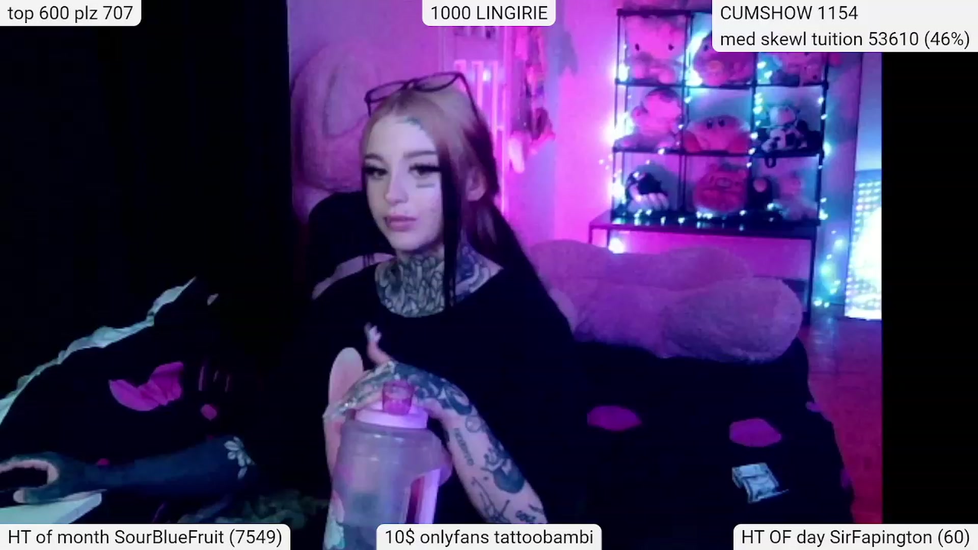 Gallery image thumbnail from Tattoobambi's myfreecams stream on, 03/17/2024, 03:00 image 1 of 20