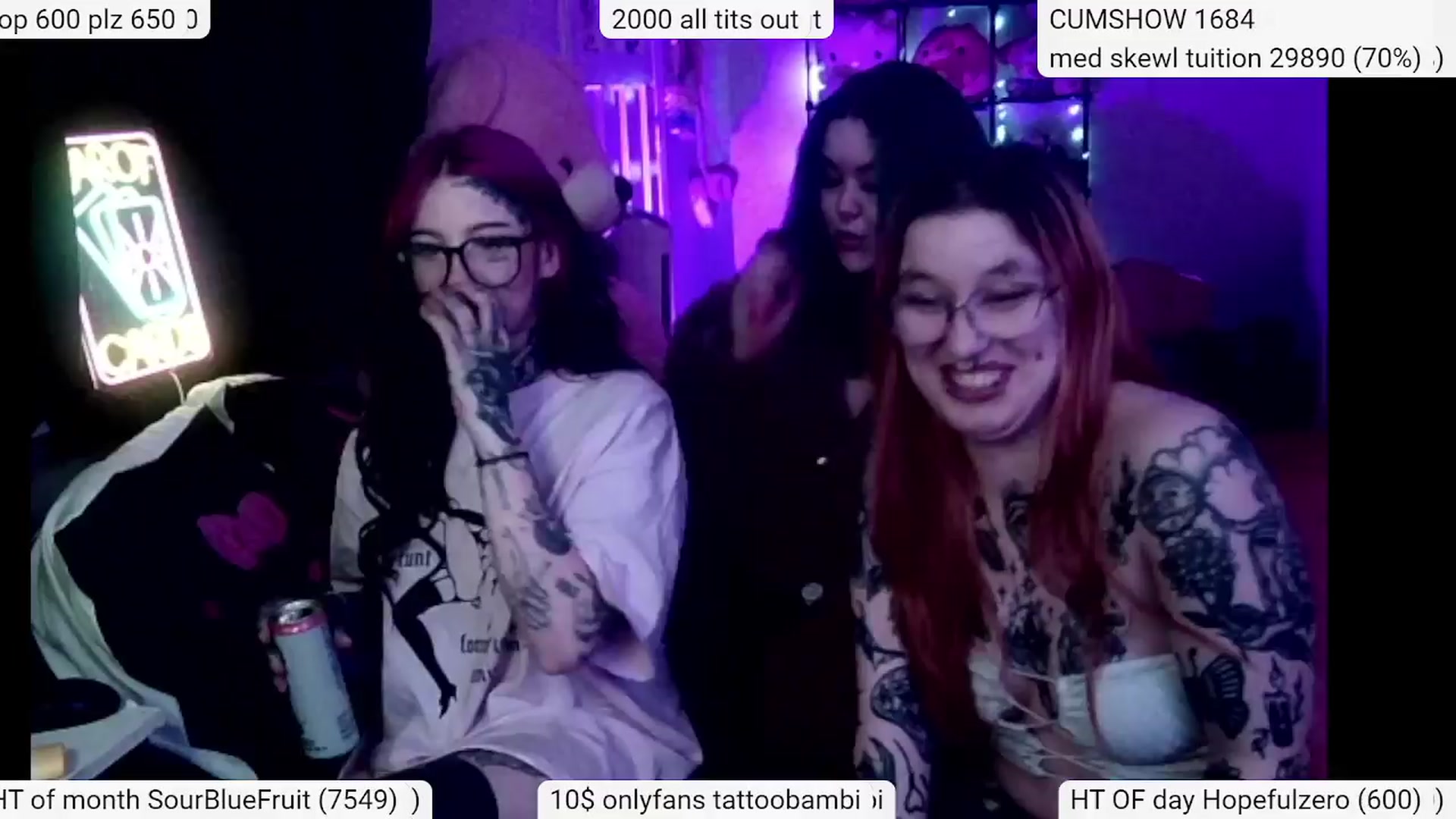 Gallery image thumbnail from Tattoobambi's myfreecams stream on, 03/31/2024, 02:52 image 10 of 20