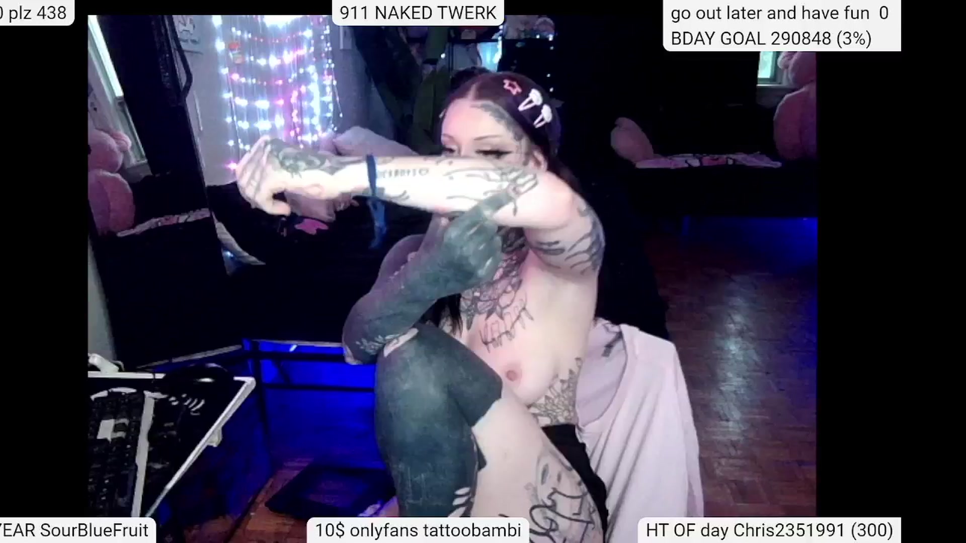 Gallery image thumbnail from Tattoobambi's myfreecams stream on, 05/26/2024, 24:44 image 19 of 20