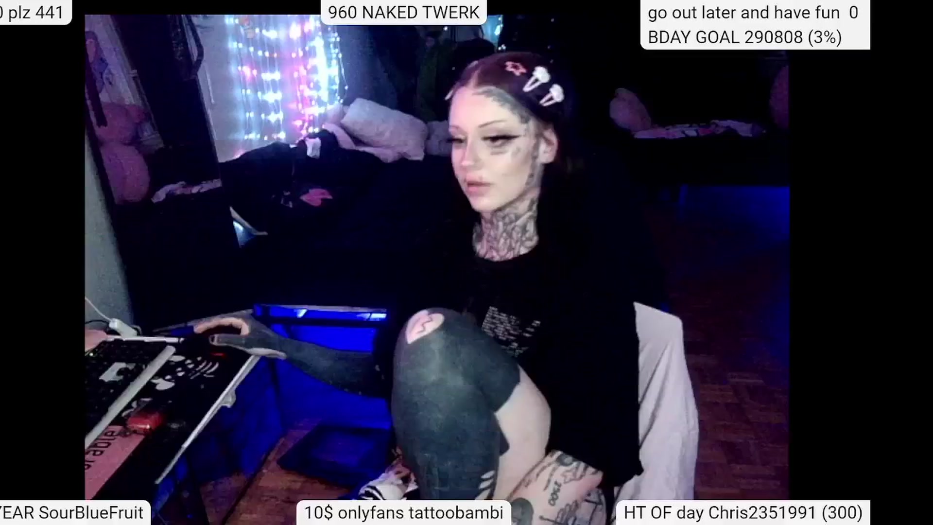 Gallery image thumbnail from Tattoobambi's myfreecams stream on, 05/26/2024, 02:36 image 3 of 20