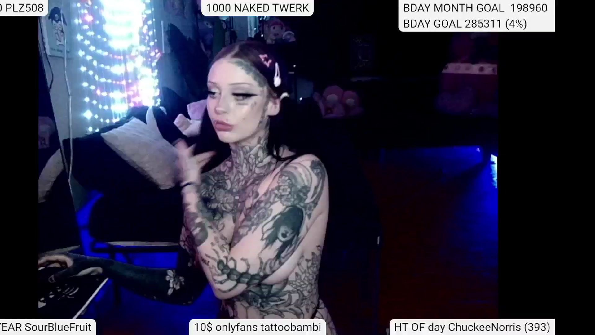 Gallery image thumbnail from Tattoobambi's myfreecams stream on, 05/31/2024, 03:15 image 17 of 20