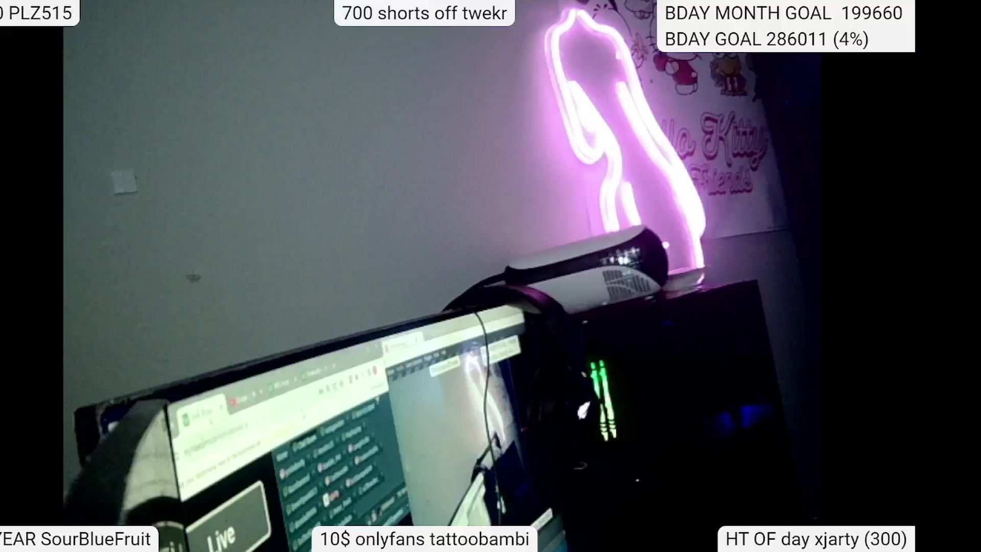 Gallery image thumbnail from Tattoobambi's myfreecams stream on, 05/31/2024, 03:15 image 8 of 20
