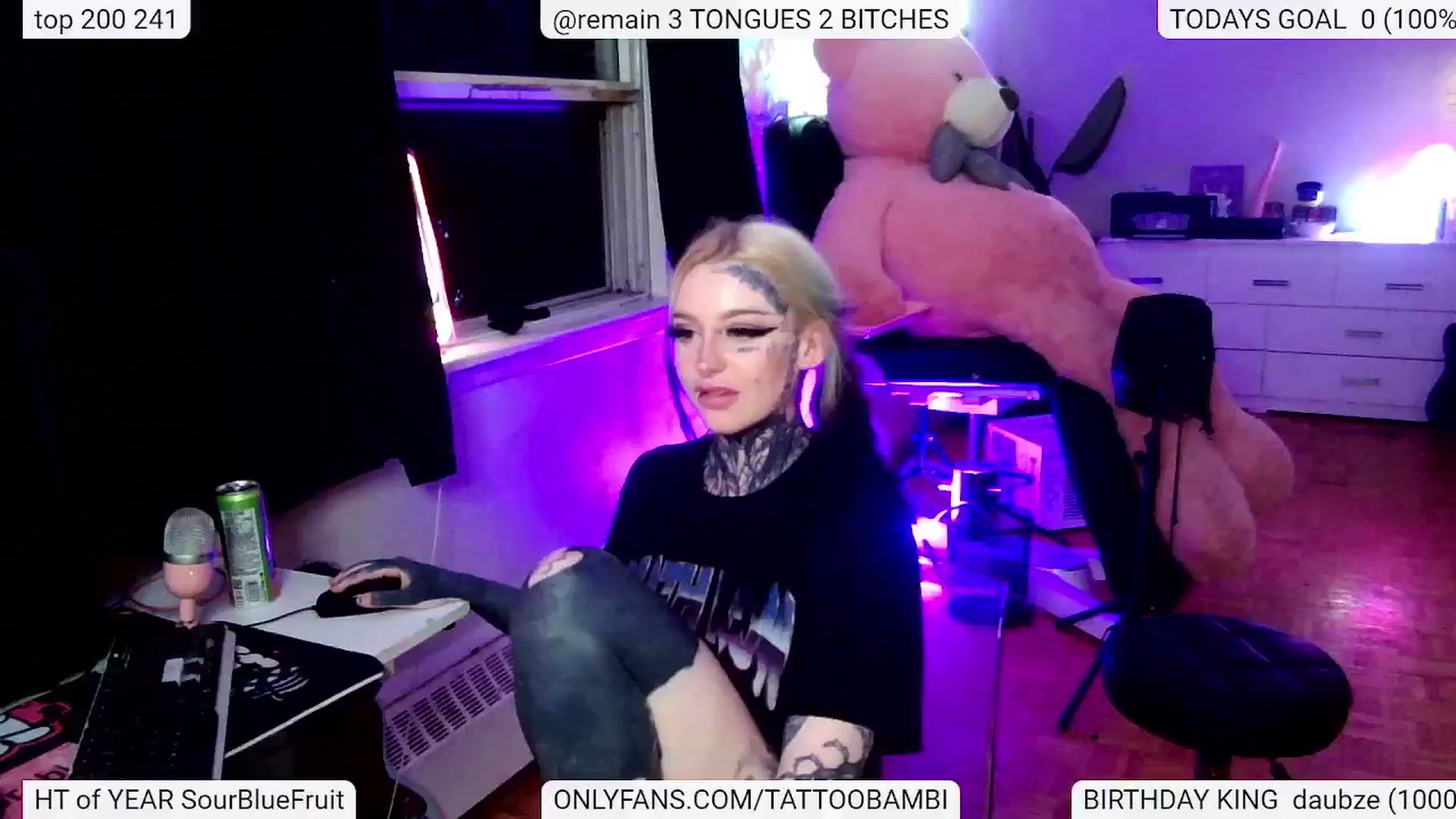 Gallery image thumbnail from Tattoobambi's myfreecams stream on, 07/07/2024, 03:41 image 18 of 20