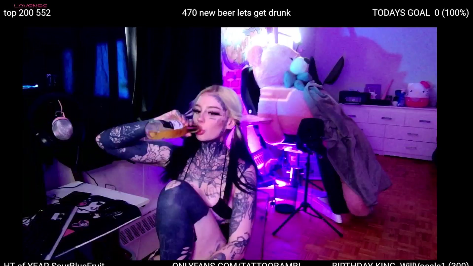 Gallery image thumbnail from Tattoobambi's myfreecams stream on, 07/15/2024, 24:16 image 15 of 20