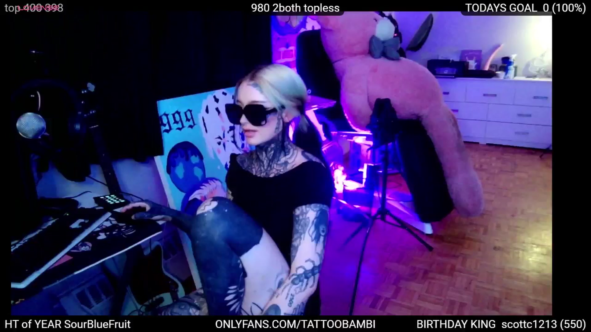 Gallery image thumbnail from Tattoobambi's myfreecams stream on, 07/18/2024, 05:01 image 7 of 20