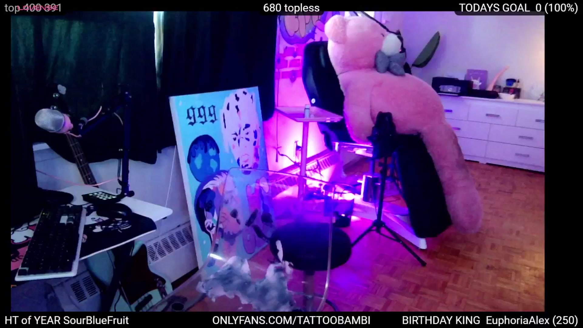 Gallery image thumbnail from Tattoobambi's myfreecams stream on, 07/19/2024, 22:37 image 7 of 20