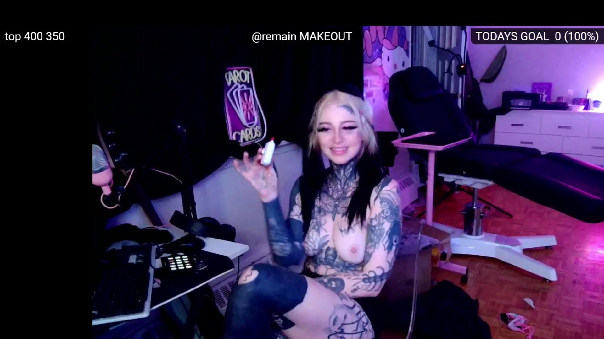 Gallery image thumbnail from Tattoobambi's myfreecams stream on, 07/25/2024, 09:21 image 17 of 20