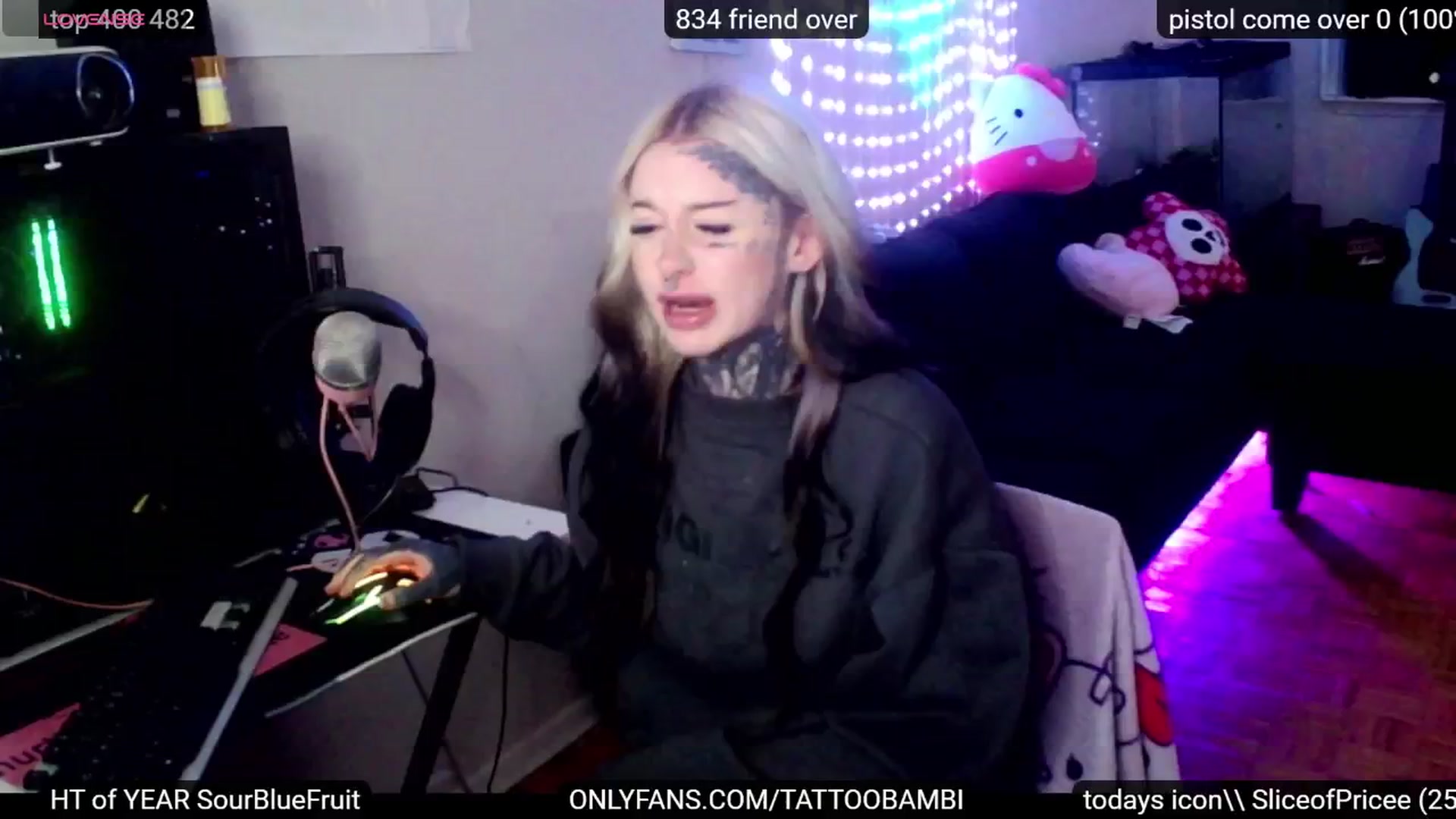 Gallery image thumbnail from Tattoobambi's myfreecams stream on, 10/11/2024, 24:44 image 7 of 20
