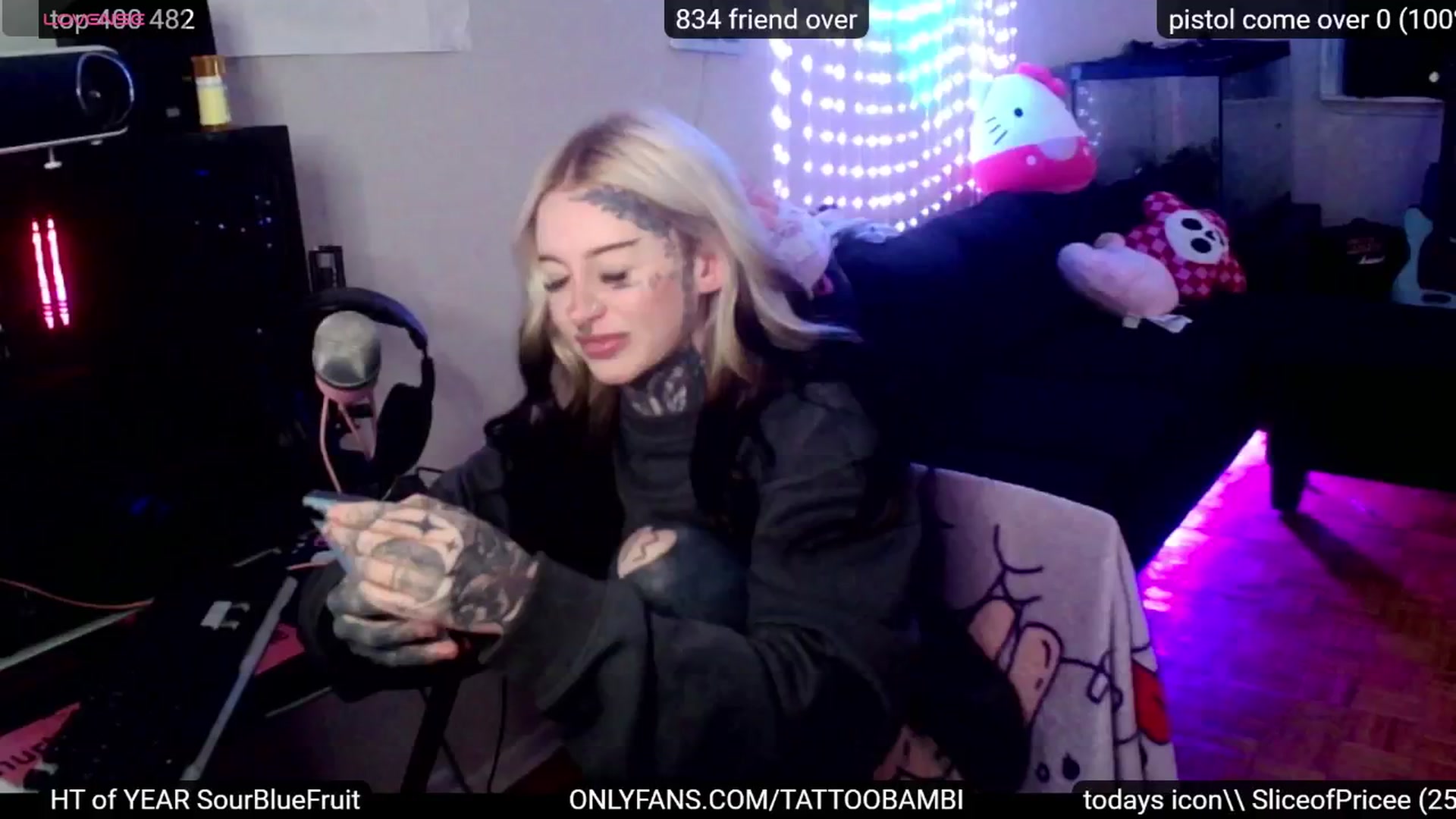 Gallery image thumbnail from Tattoobambi's myfreecams stream on, 10/11/2024, 24:44 image 9 of 20