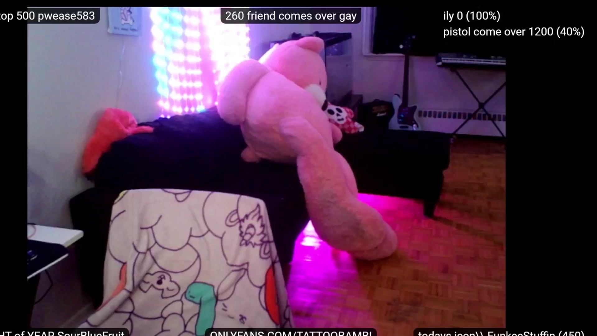 Gallery image thumbnail from Tattoobambi's myfreecams stream on, 10/17/2024, 24:26 image 20 of 20