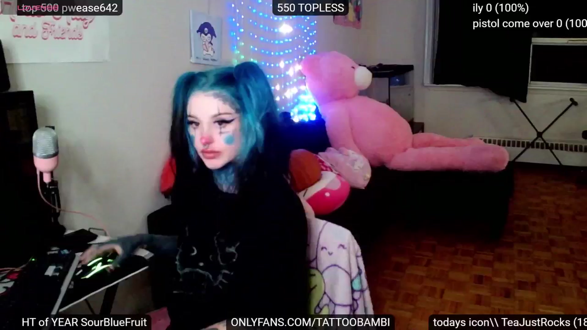 Gallery image thumbnail from Tattoobambi's myfreecams stream on, 10/22/2024, 24:01 image 8 of 20