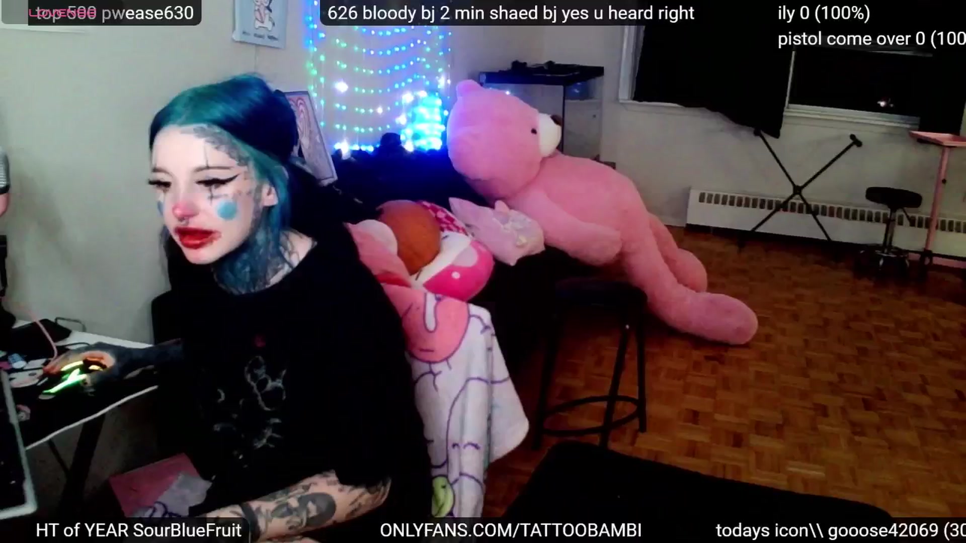Gallery image thumbnail from Tattoobambi's myfreecams stream on, 10/22/2024, 01:42 image 15 of 20