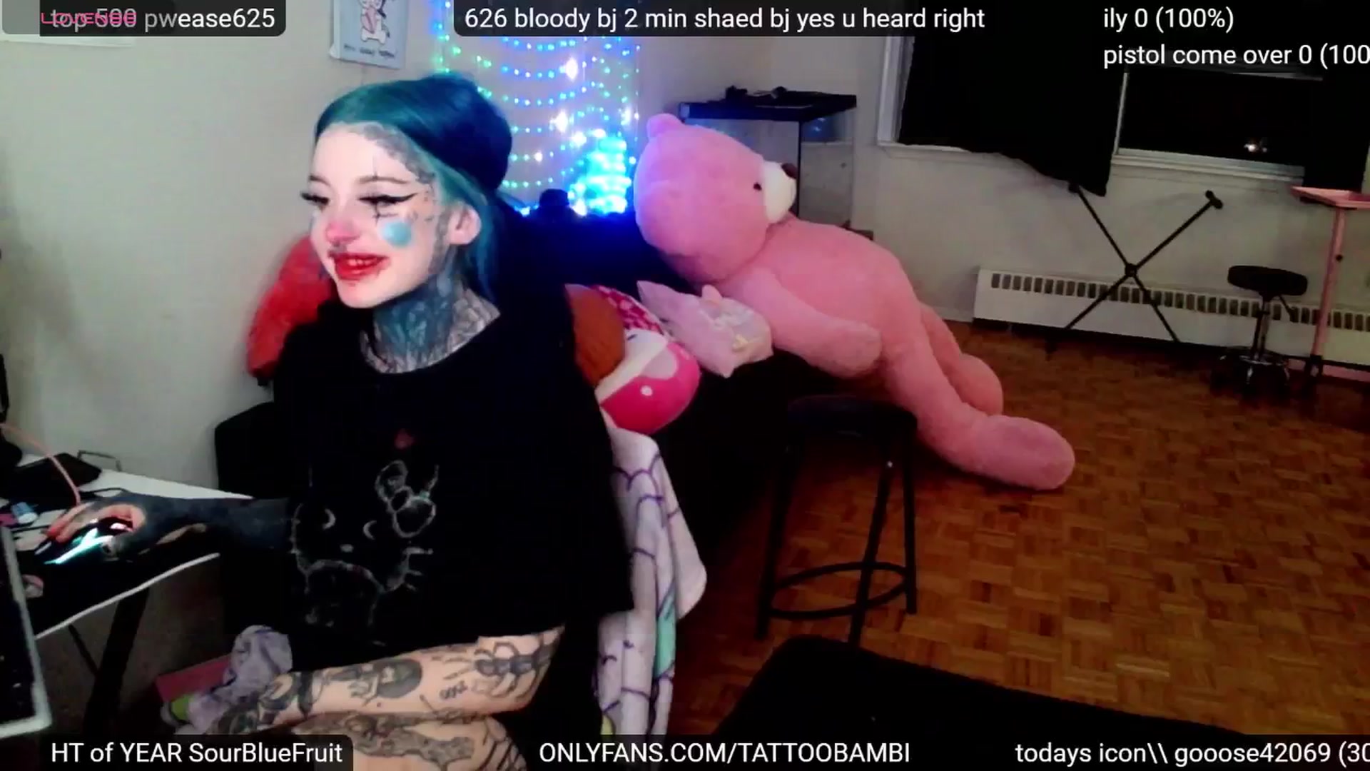 Gallery image thumbnail from Tattoobambi's myfreecams stream on, 10/22/2024, 01:42 image 16 of 20