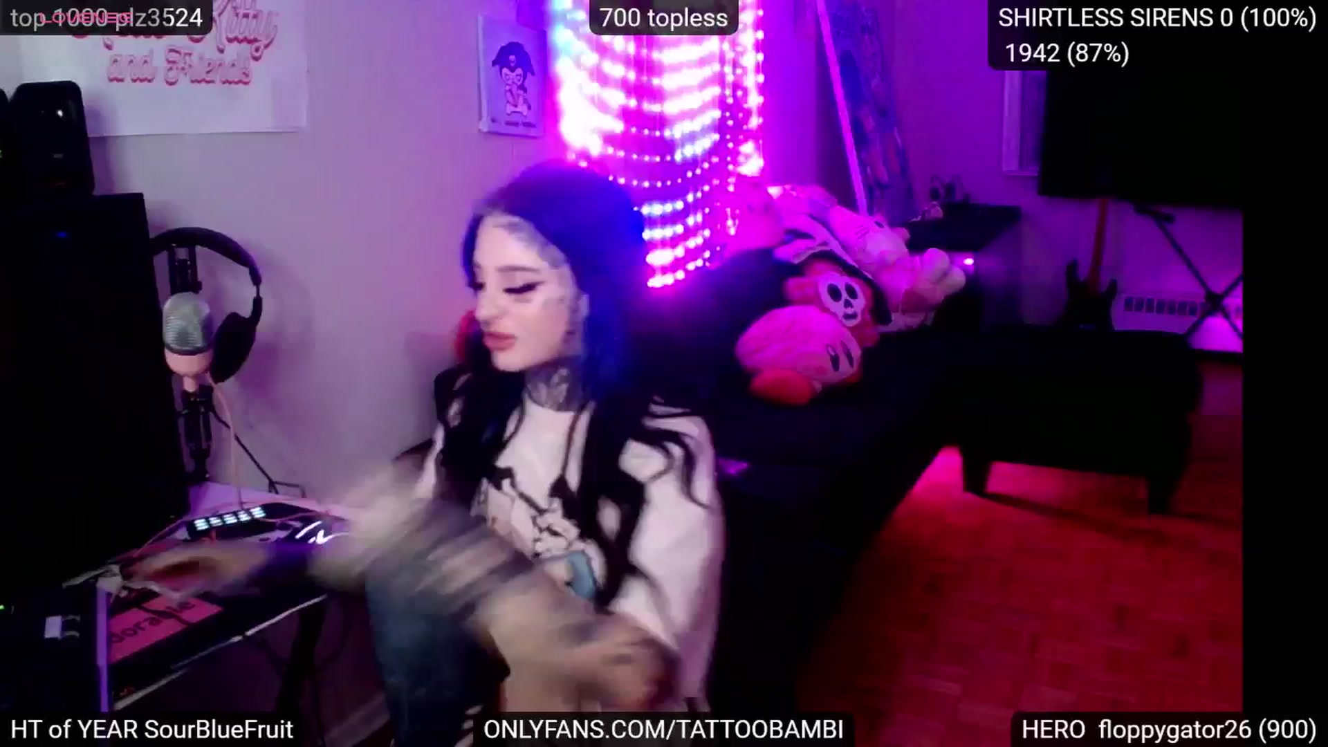 Gallery image thumbnail from Tattoobambi's myfreecams stream on, 11/07/2024, 02:20 image 12 of 20