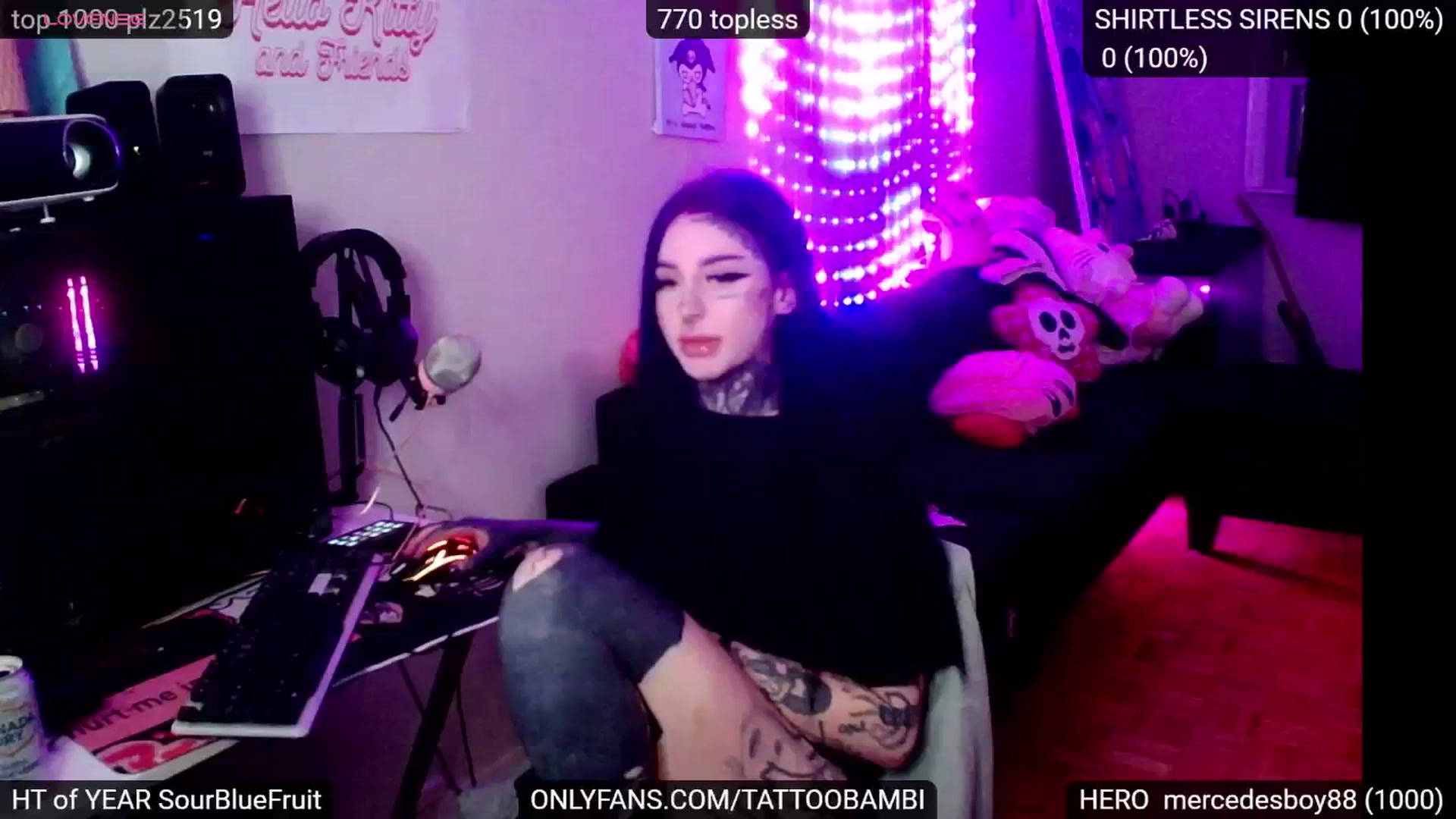 Gallery image thumbnail from Tattoobambi's myfreecams stream on, 11/08/2024, 24:15 image 18 of 20