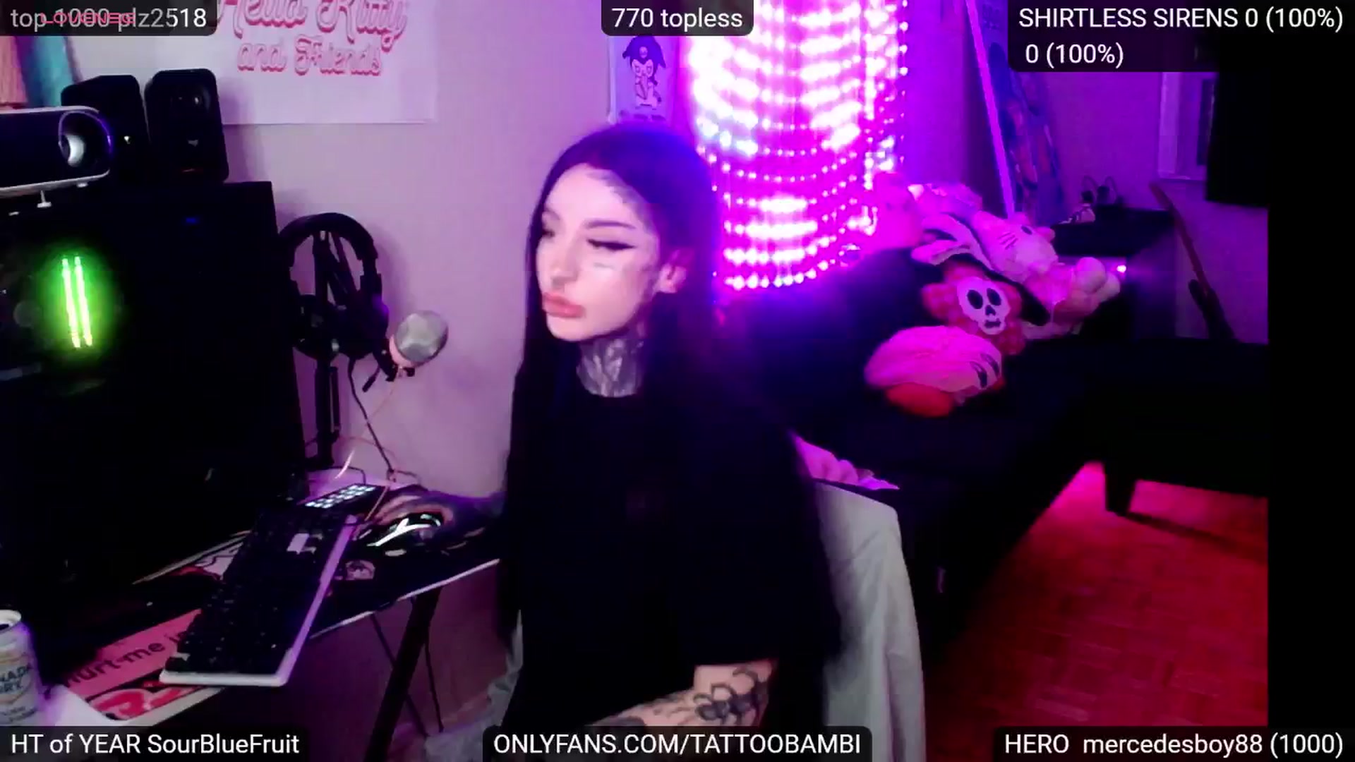 Gallery image thumbnail from Tattoobambi's myfreecams stream on, 11/08/2024, 24:15 image 17 of 20