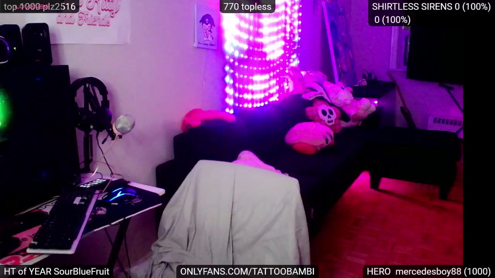 Gallery image thumbnail from Tattoobambi's myfreecams stream on, 11/08/2024, 24:15 image 13 of 20