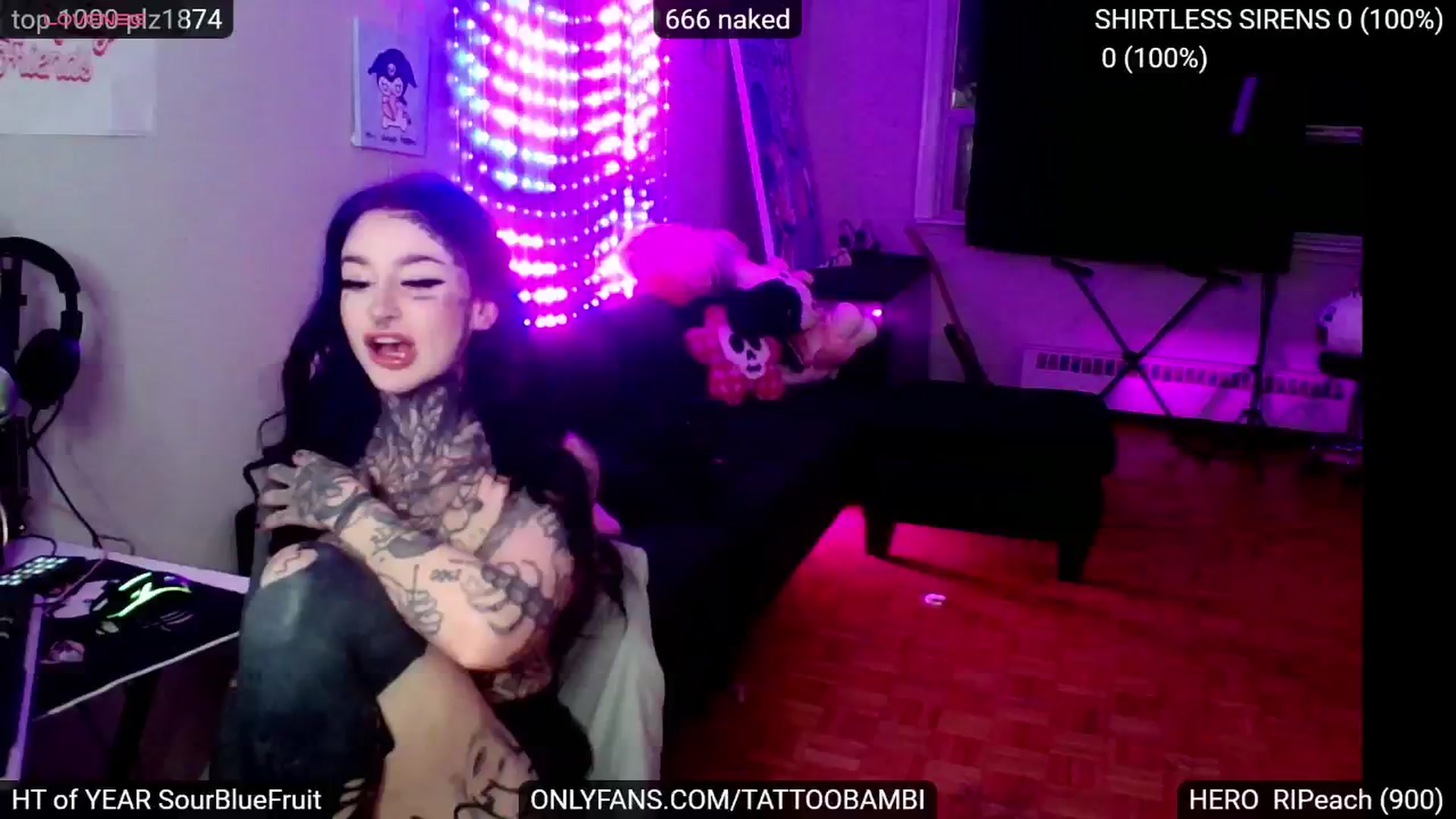 Gallery image thumbnail from Tattoobambi's myfreecams stream on, 11/09/2024, 24:03 image 3 of 20