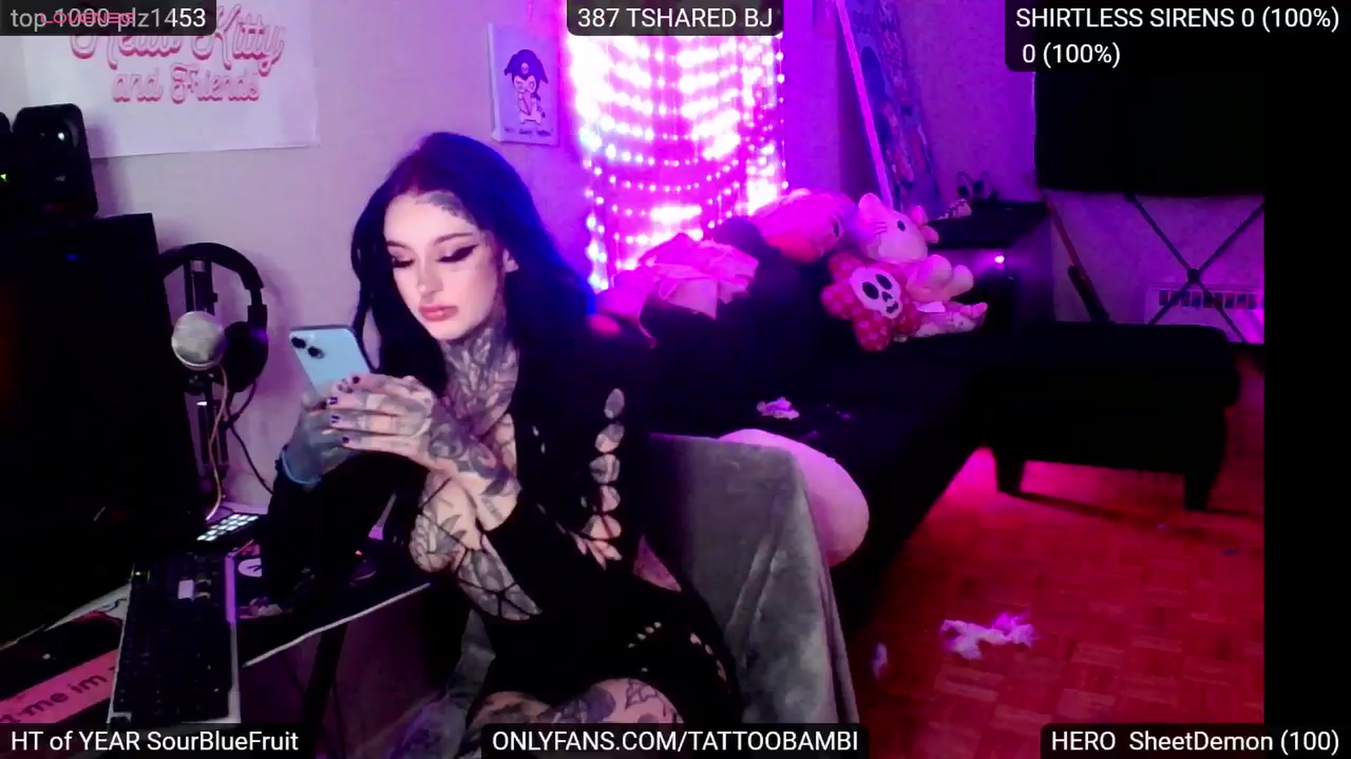 Gallery image thumbnail from Tattoobambi's myfreecams stream on, 11/11/2024, 05:27 image 2 of 20
