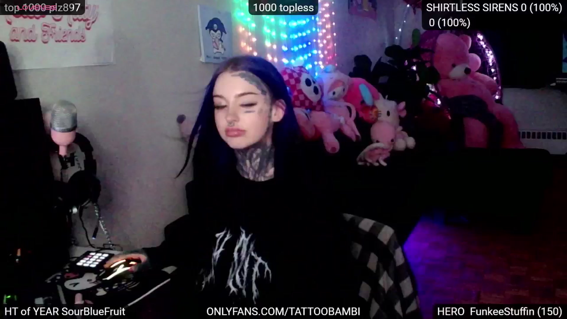 Gallery image thumbnail from Tattoobambi's myfreecams stream on, 11/23/2024, 23:14 image 4 of 20