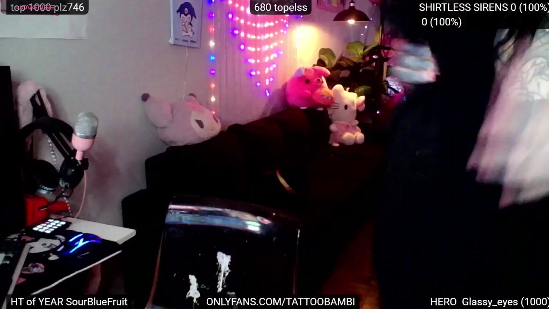 Gallery image thumbnail from Tattoobambi's myfreecams stream on, 11/28/2024, 24:42 image 3 of 20