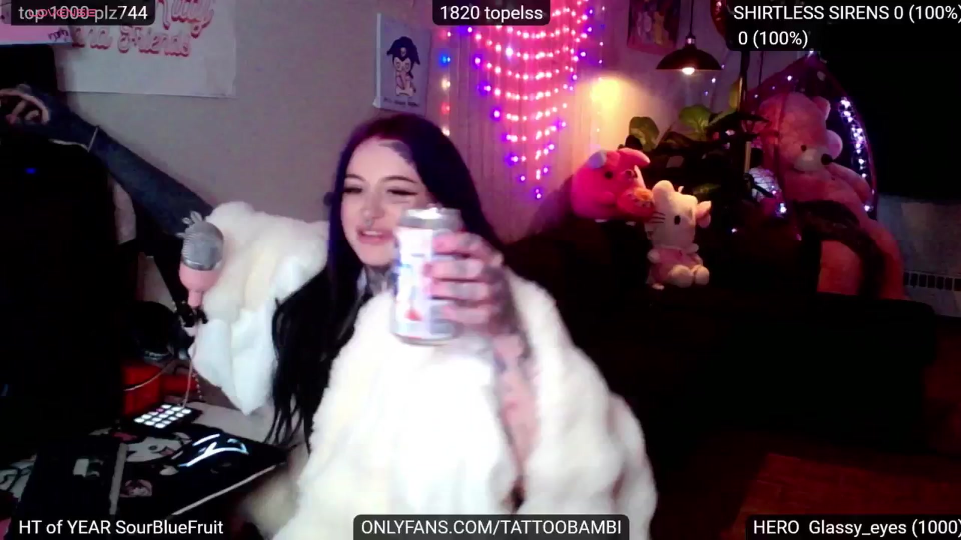 Gallery image thumbnail from Tattoobambi's myfreecams stream on, 11/28/2024, 24:42 image 6 of 20