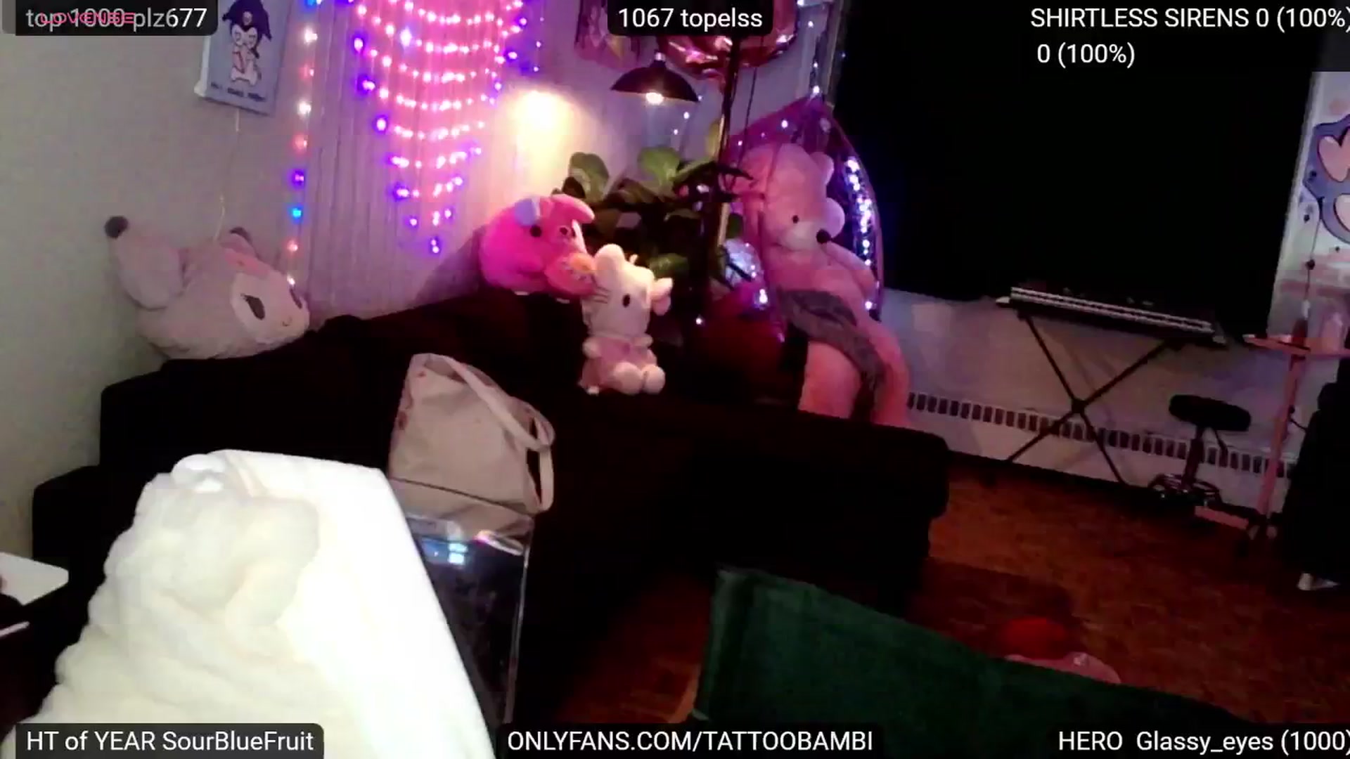 Gallery image thumbnail from Tattoobambi's myfreecams stream on, 11/28/2024, 01:39 image 10 of 20