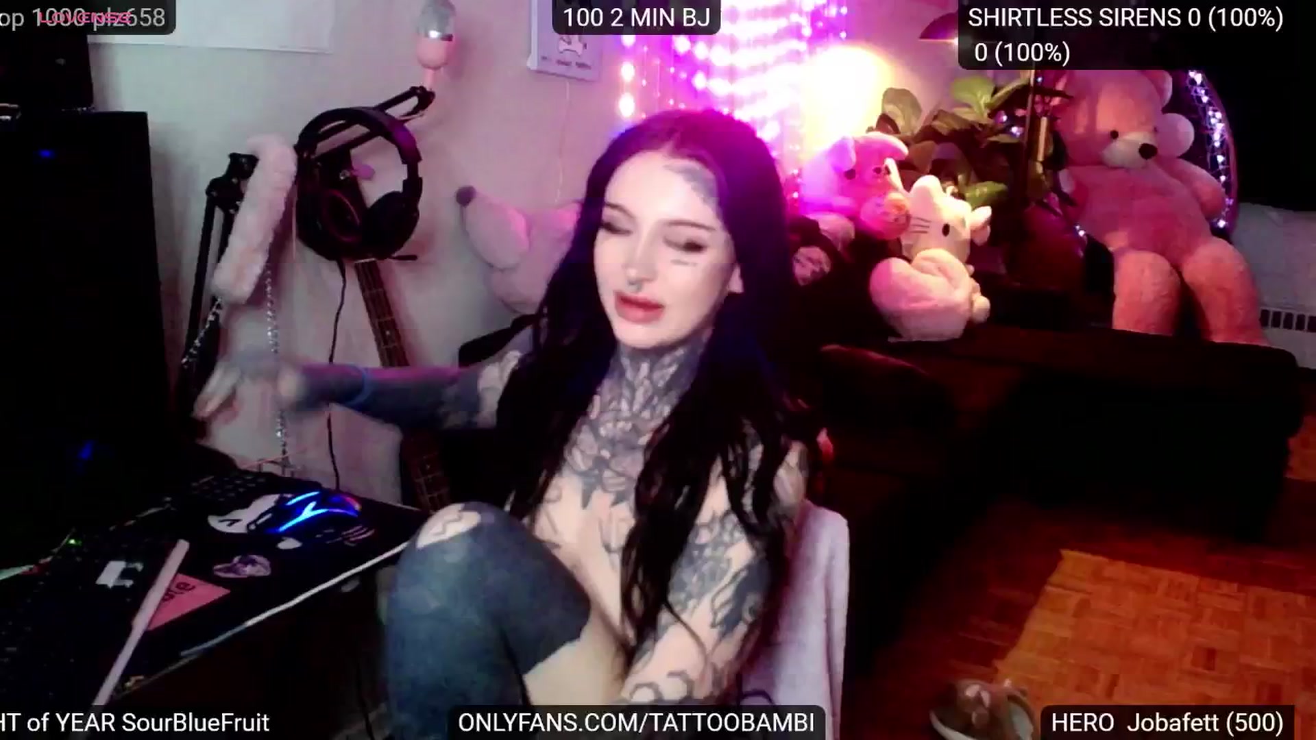 Gallery image thumbnail from Tattoobambi's myfreecams stream on, 12/01/2024, 24:27 image 16 of 20