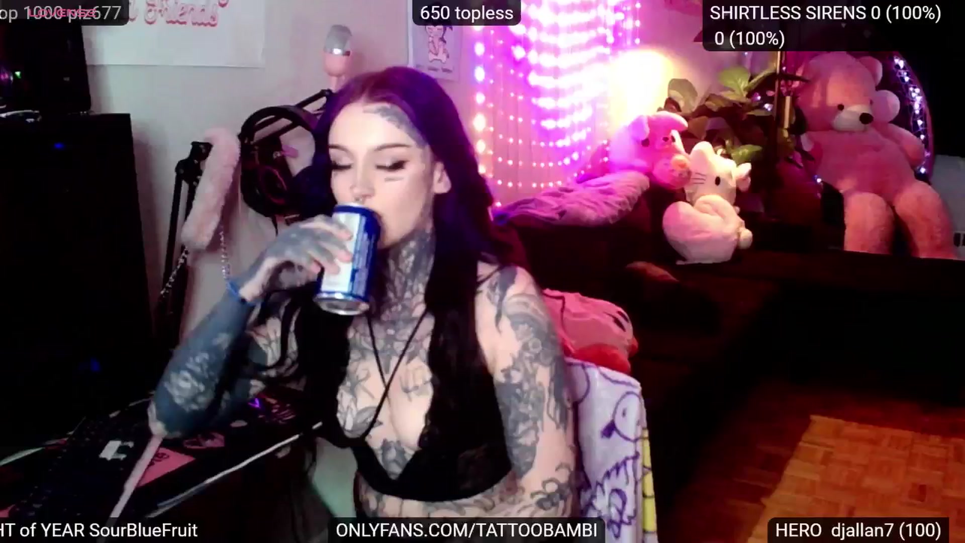 Gallery image thumbnail from Tattoobambi's myfreecams stream on, 12/01/2024, 24:27 image 4 of 20