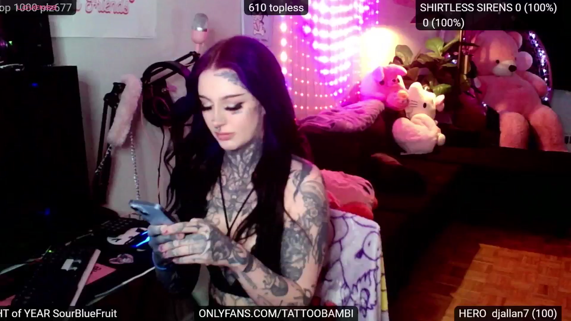 Gallery image thumbnail from Tattoobambi's myfreecams stream on, 12/01/2024, 24:27 image 5 of 20
