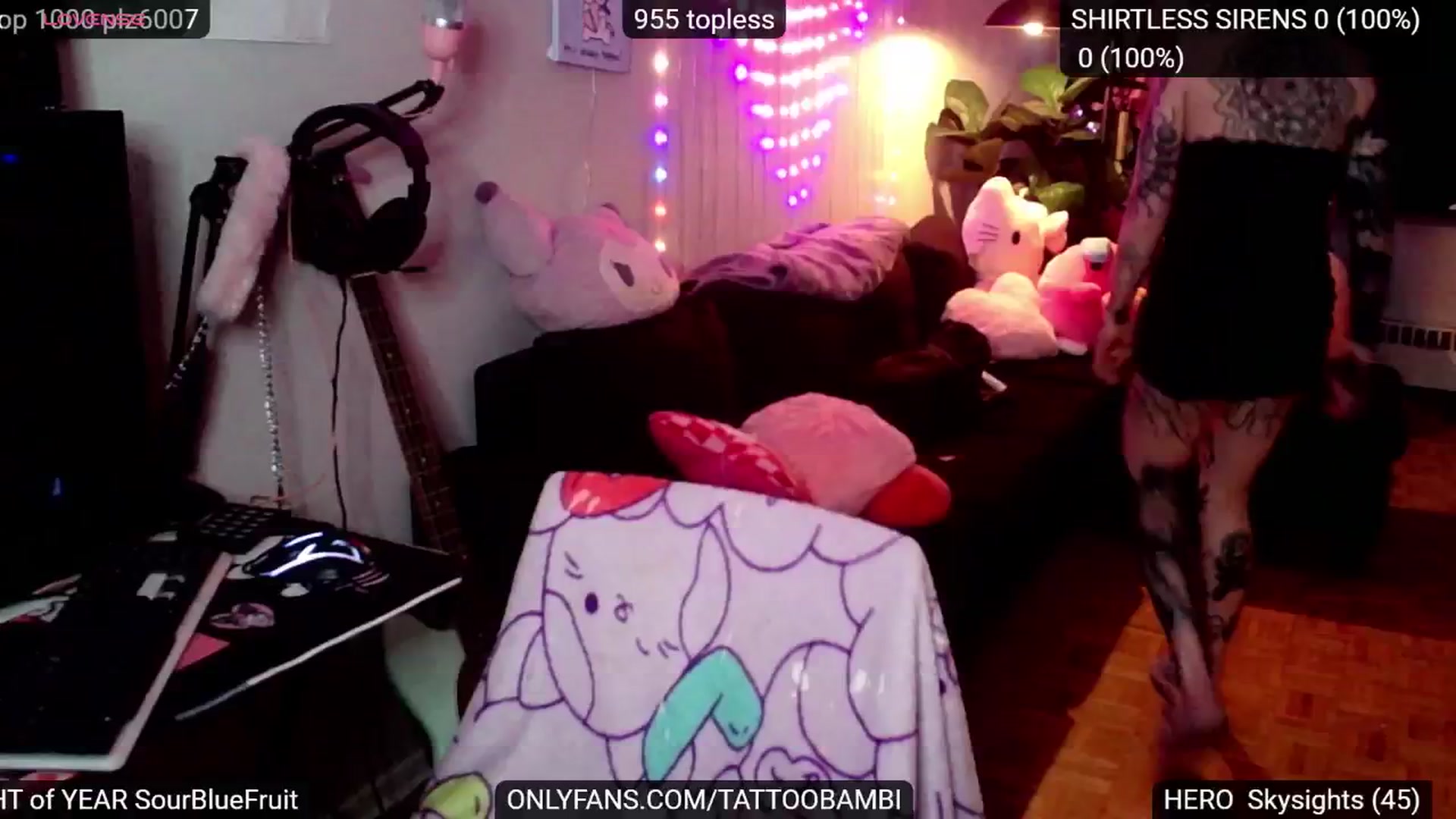 Gallery image thumbnail from Tattoobambi's myfreecams stream on, 12/04/2024, 02:25 image 11 of 20