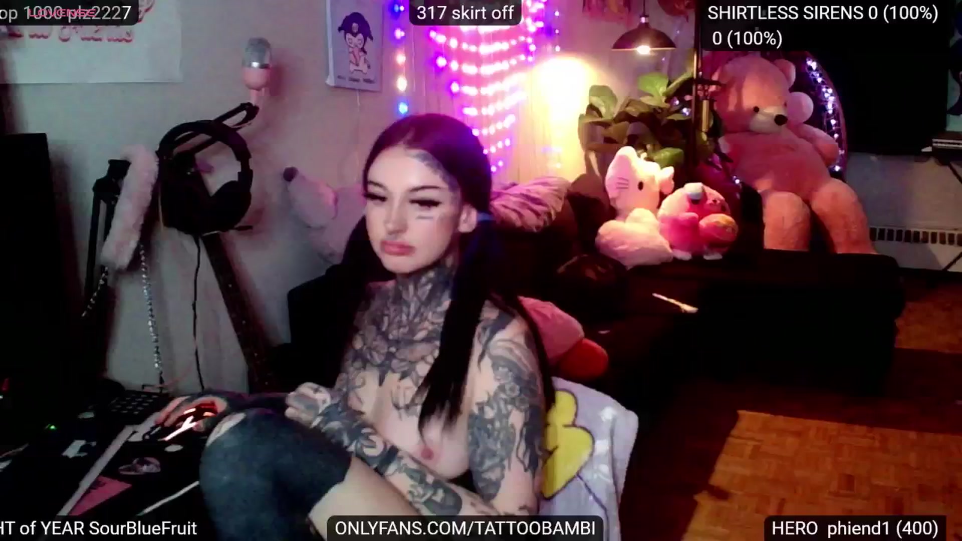 Gallery image thumbnail from Tattoobambi's myfreecams stream on, 12/04/2024, 04:34 image 10 of 20