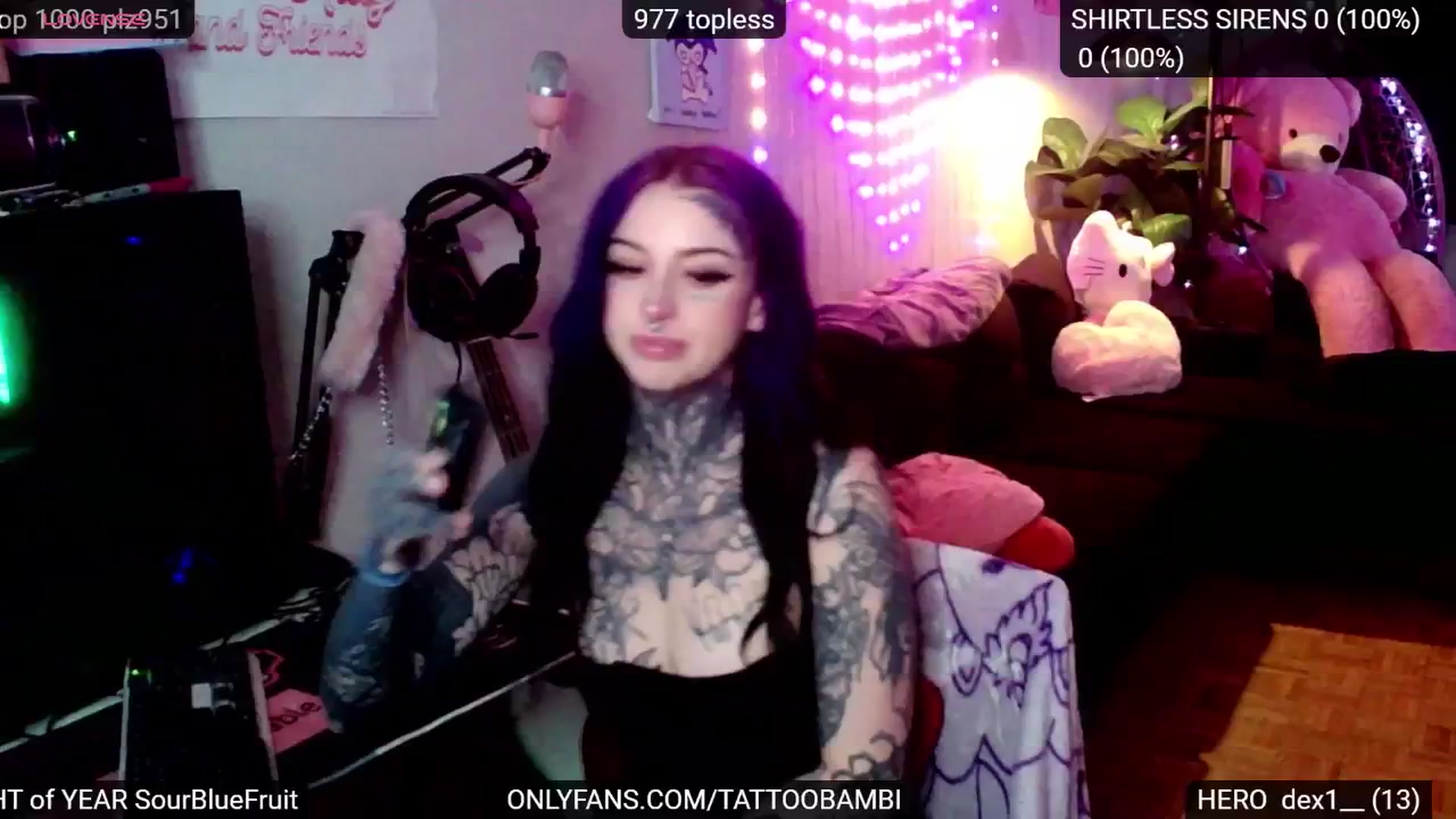 Gallery image thumbnail from Tattoobambi's myfreecams stream on, 12/05/2024, 24:00 image 17 of 20