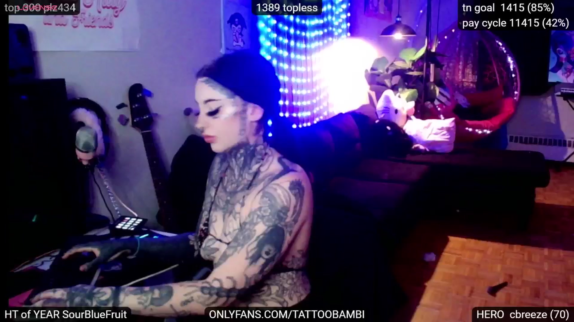 Gallery image thumbnail from Tattoobambi's myfreecams stream on, 12/20/2024, 24:37 image 12 of 20