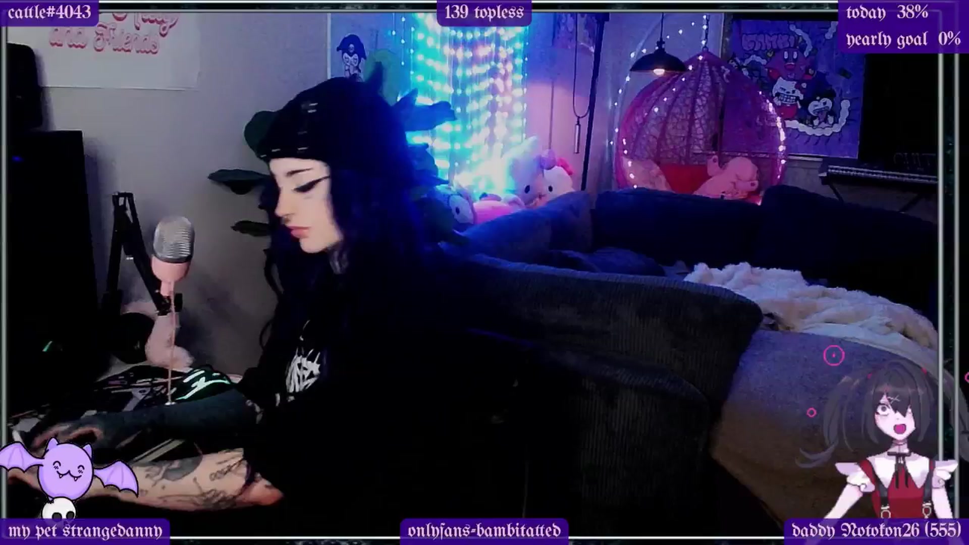 Gallery image thumbnail from Tattoobambi's myfreecams stream on, 01/16/2025, 01:55 image 7 of 20