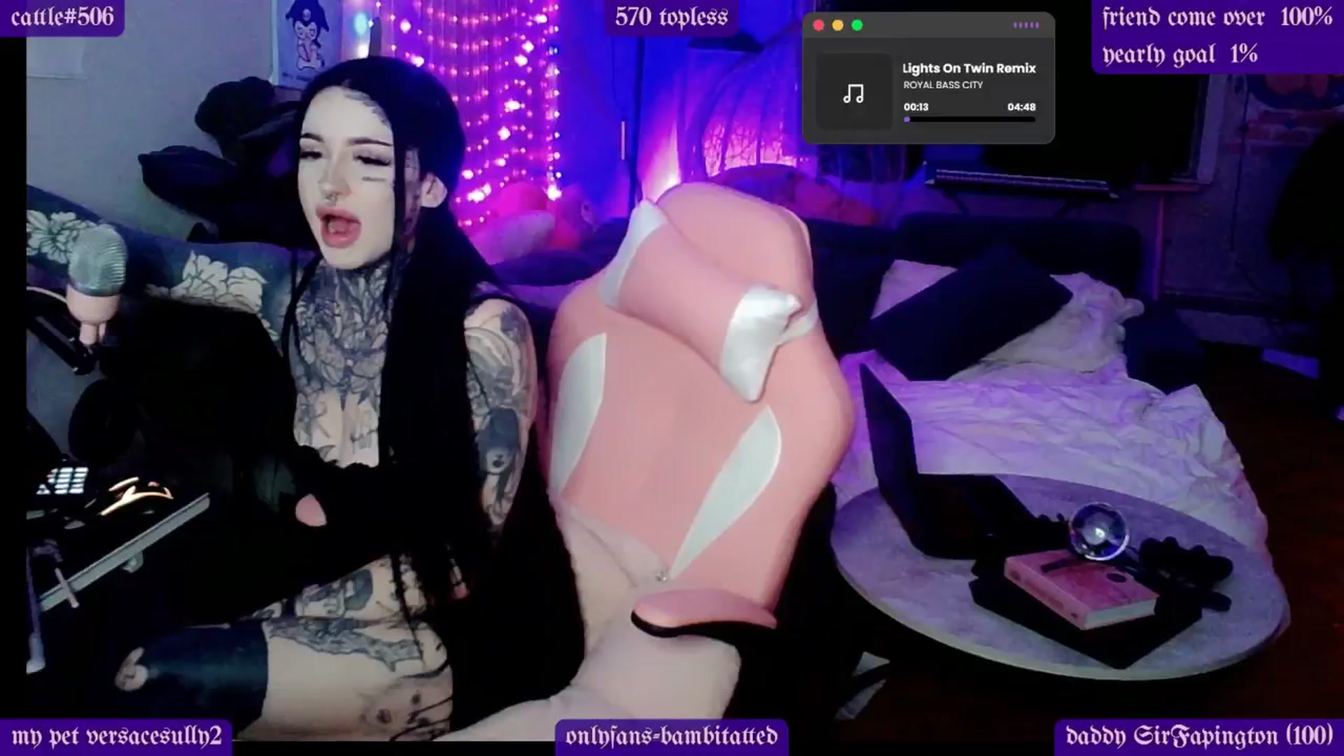 Gallery image thumbnail from Tattoobambi's myfreecams stream on, 02/06/2025, 03:39 image 14 of 20