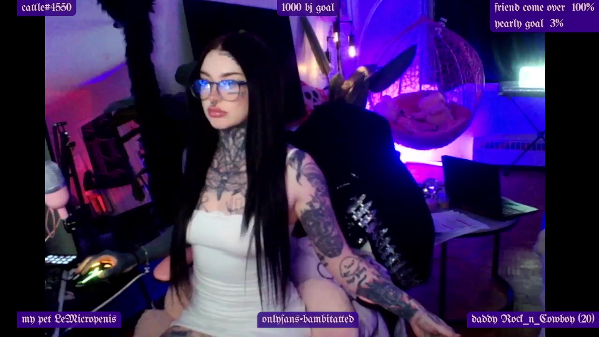 Gallery image thumbnail from Tattoobambi's myfreecams stream on, 03/03/2025, 24:31 image 11 of 20
