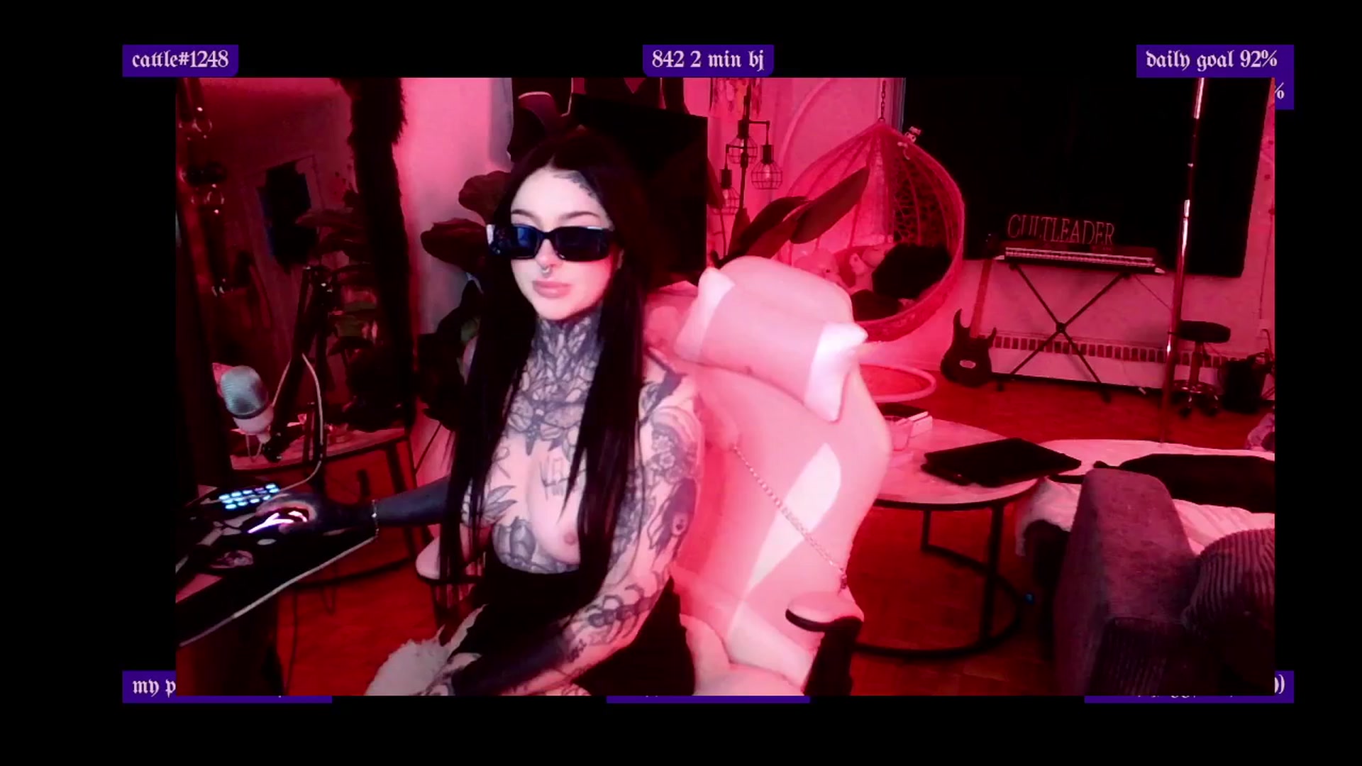Gallery image thumbnail from Tattoobambi's myfreecams stream on, 03/14/2025, 24:02 image 15 of 20