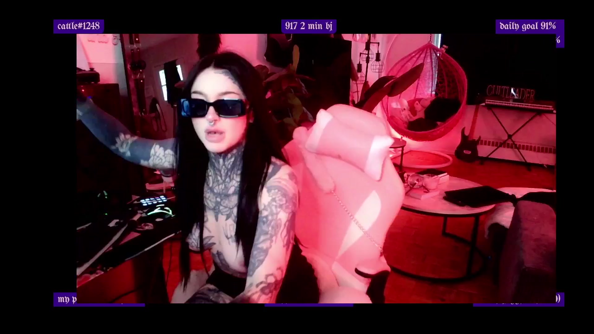 Gallery image thumbnail from Tattoobambi's myfreecams stream on, 03/14/2025, 24:02 image 5 of 20